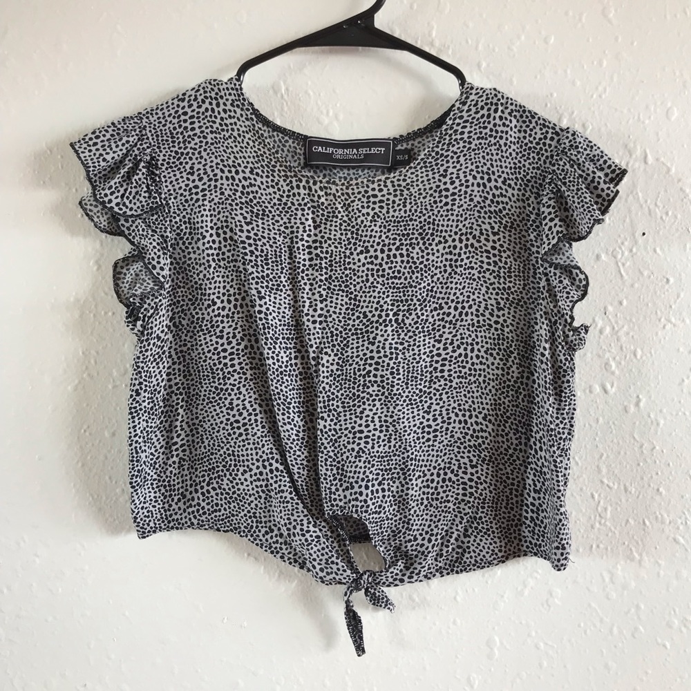 Black and White Crop